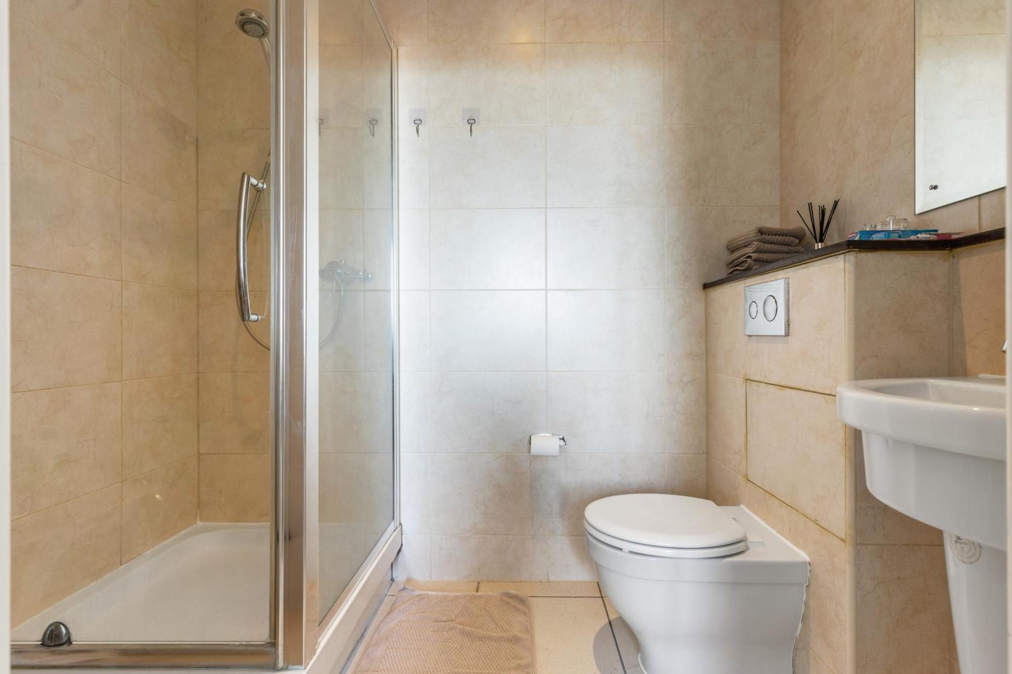 London City View Apartment, Short Walk To Tower Bridge, Free Parking Kültér fotó